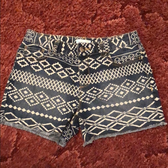 Shorts - Picture 1 of 3